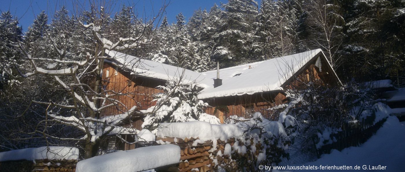 berghütten-winterurlaub-bayerischer-wald-skiurlaub-silvester-schnee
