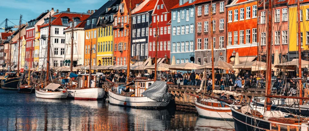 Exklusive Chalets in Dänemark Luxus Ferienhaus am Meer mit Pool mieten