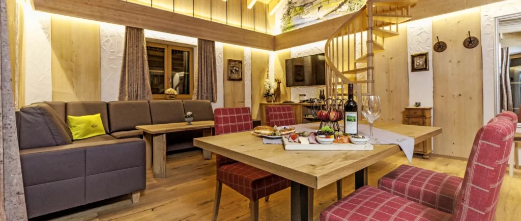  Berchtesgadener Land Luxuschalet mit Pool & Sauna Wohnraum mit Küche