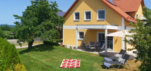 schneeberger-maria-ferienhaus-oberpfaelzer-seenland-garten-terrasse-aussen