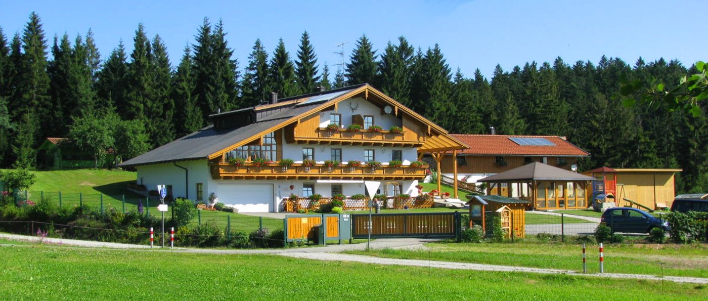 dreisessel-ferienhaus-dreiländereck-bayerischer-wald-alleinlage