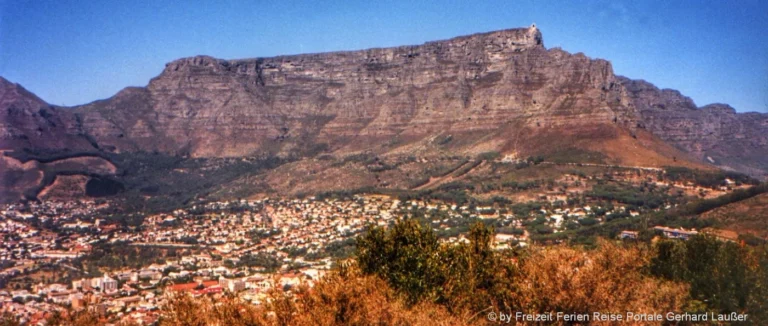 Rundreise Südafrika Highlights Ausflugsziele Kapstadt Tafelberg