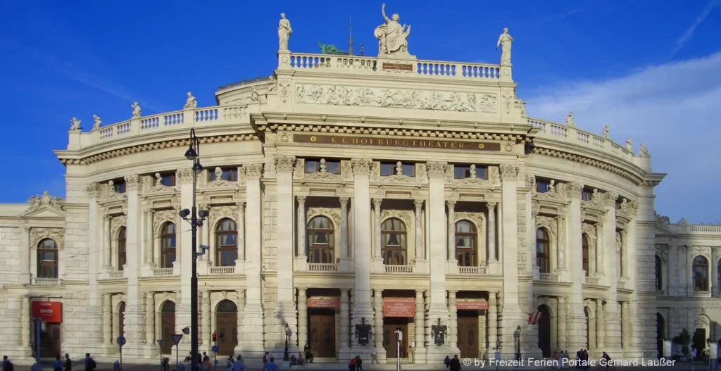 Villa oder Luxushaus in Wien kaufen Sehenswürdigkeiten Hofburgtheater